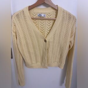 Selling Hollister cardigan